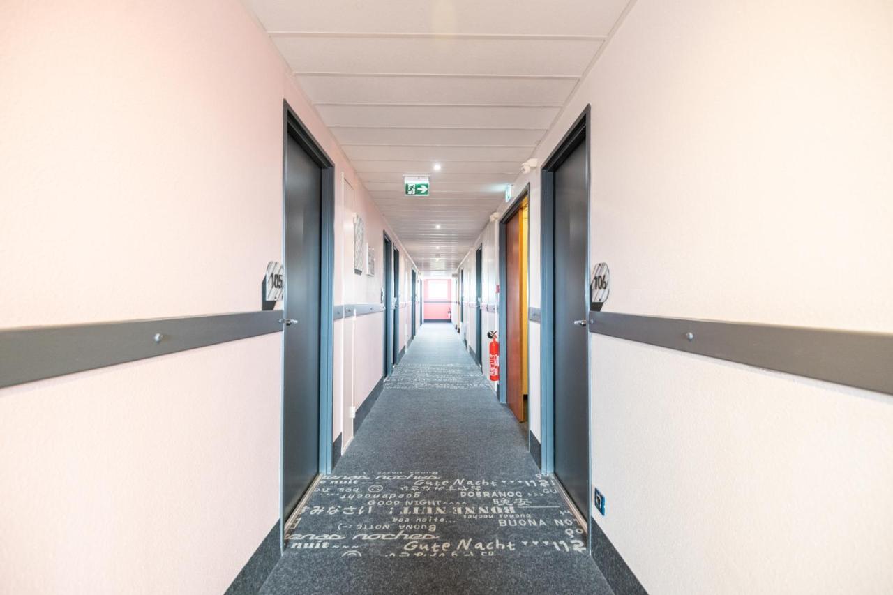 B&B Hotel Bordeaux Merignac Aeroport Bagian luar foto