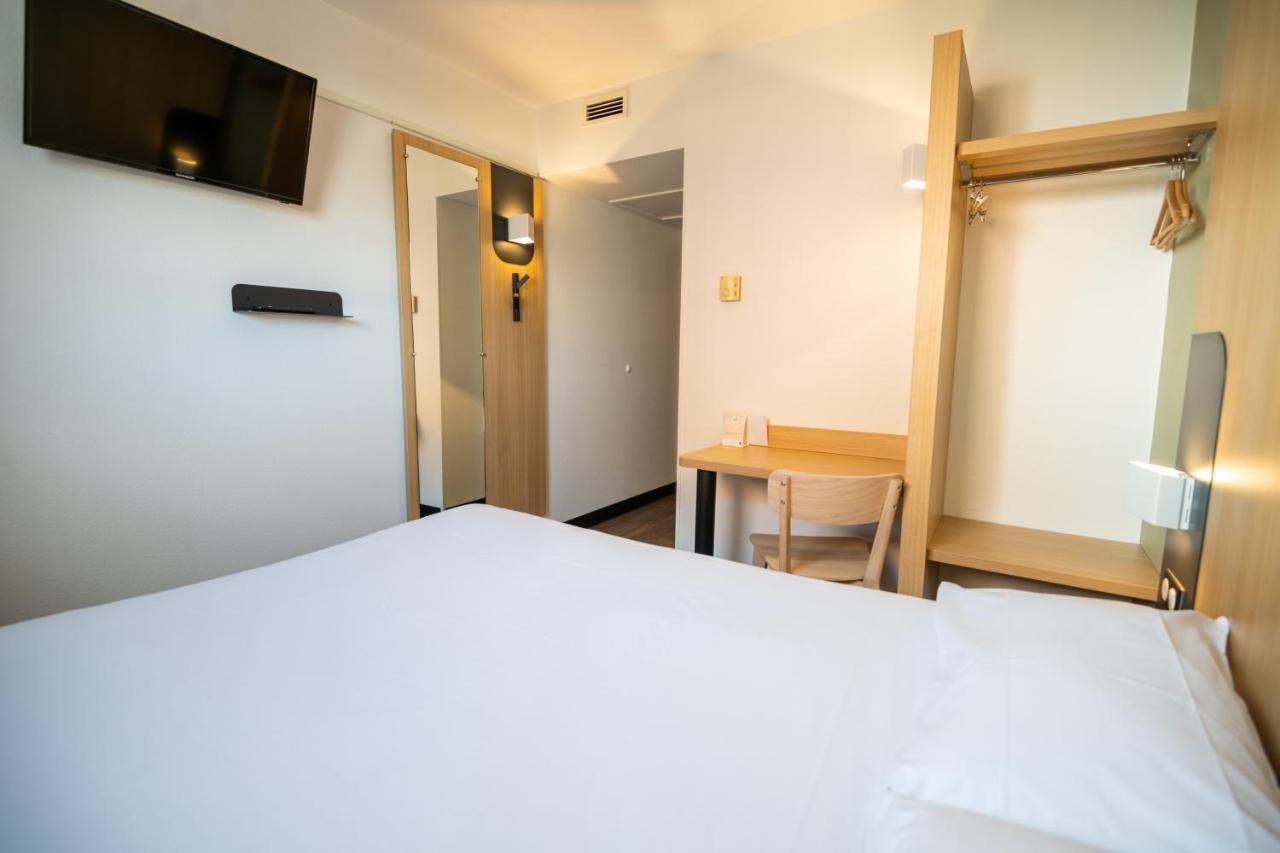 B&B Hotel Bordeaux Merignac Aeroport Bagian luar foto